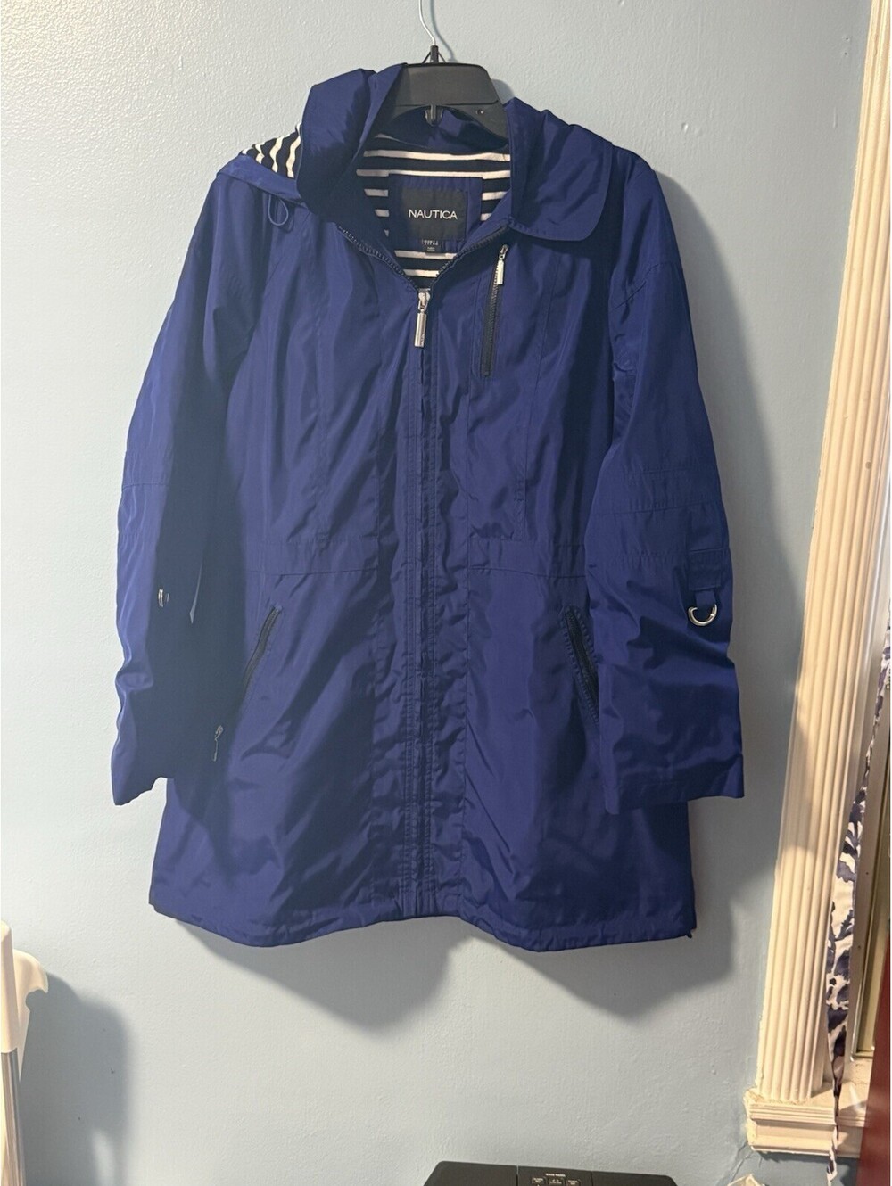 Nautica women's water-resistant lightweight rain jacket